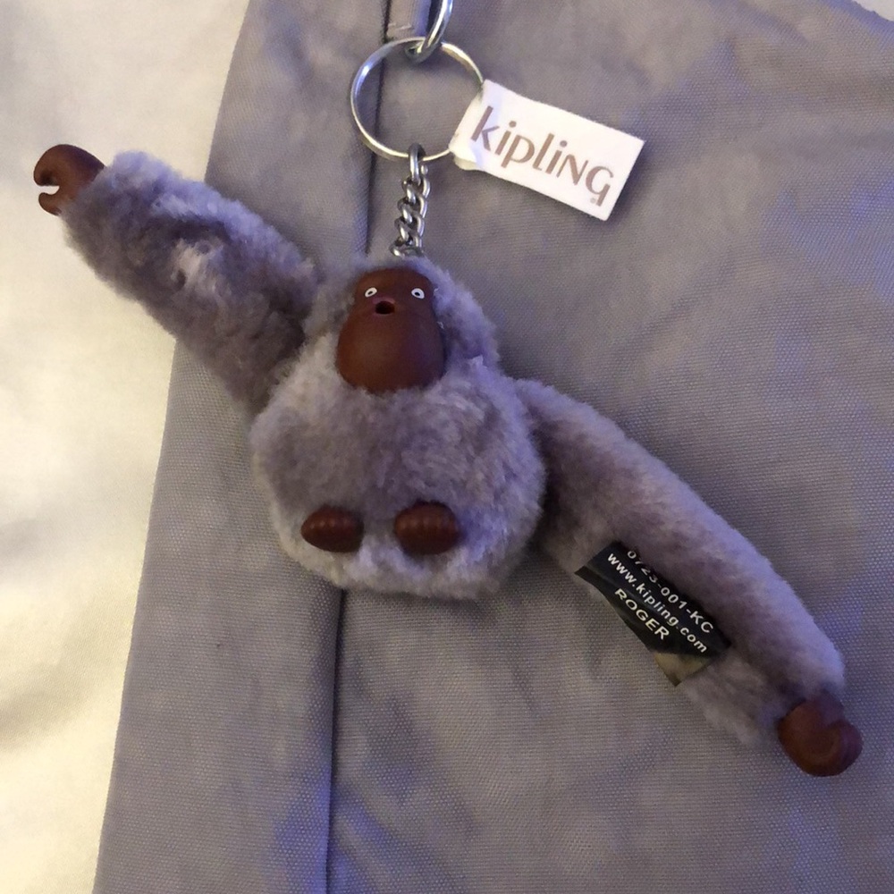 Kipling Isidora Nylon Shoulder Bag Dove Grey + Monkey Key Chain OS NWT - Picture 6 of 16